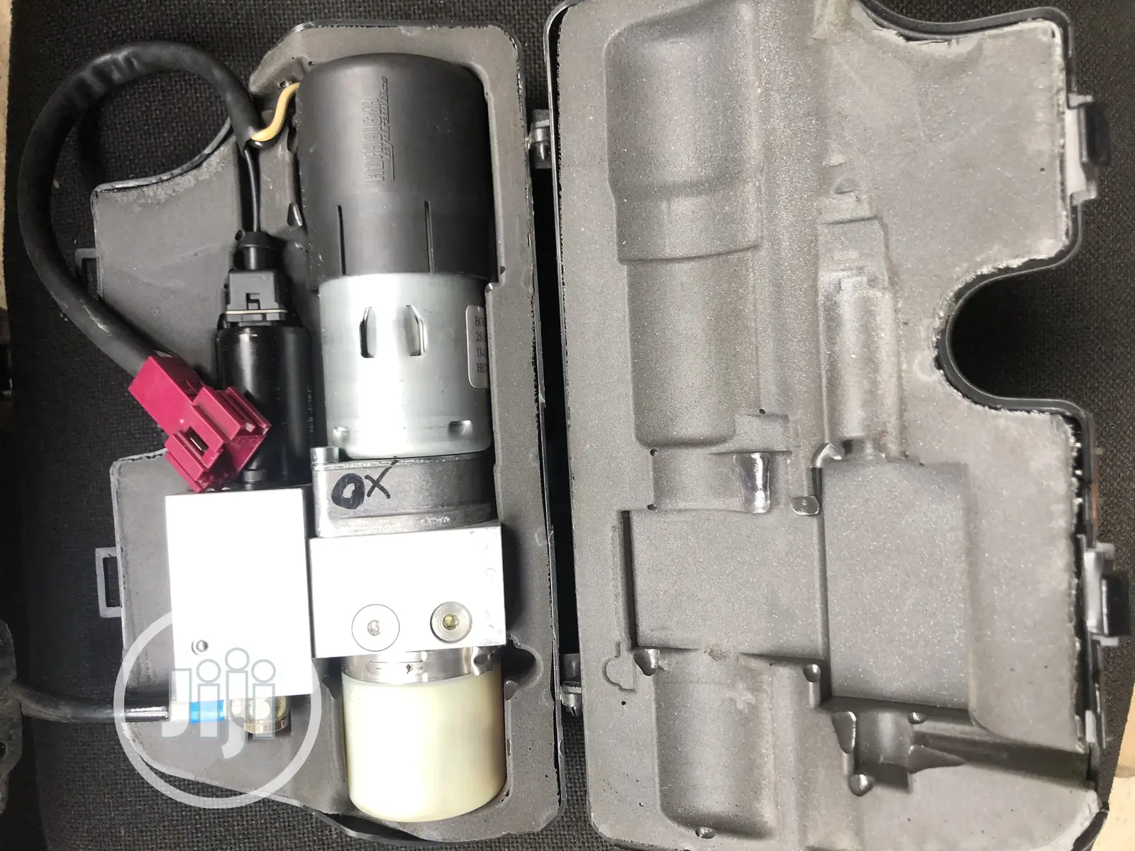 Mercedes Benz Boot Pump ML 350 or GL
