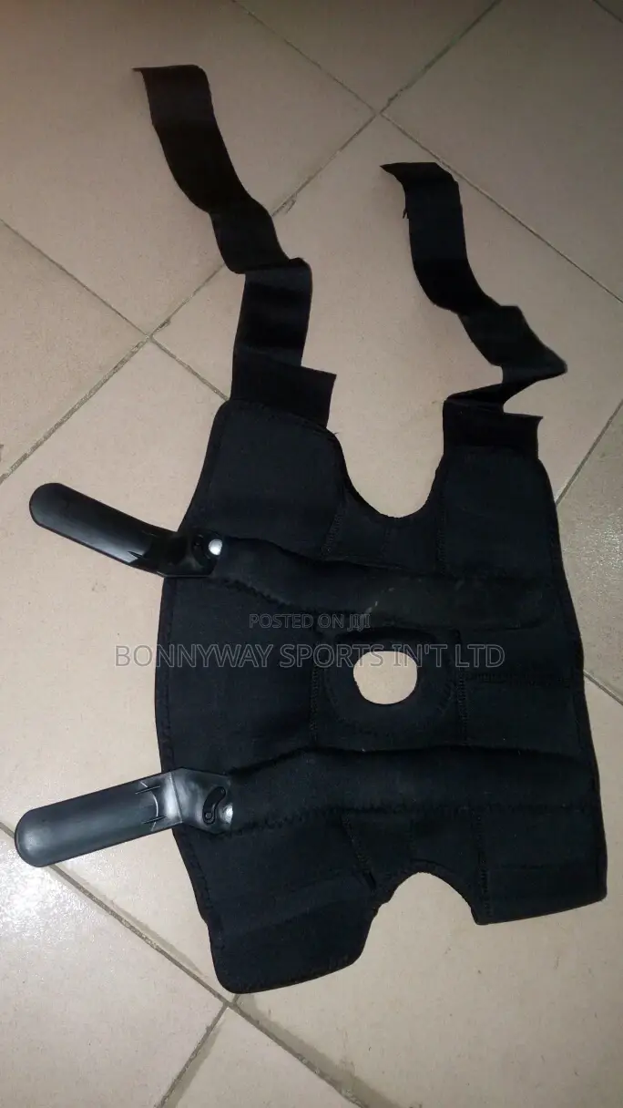 Original Adjustable Knee Brace With Plastic Inside