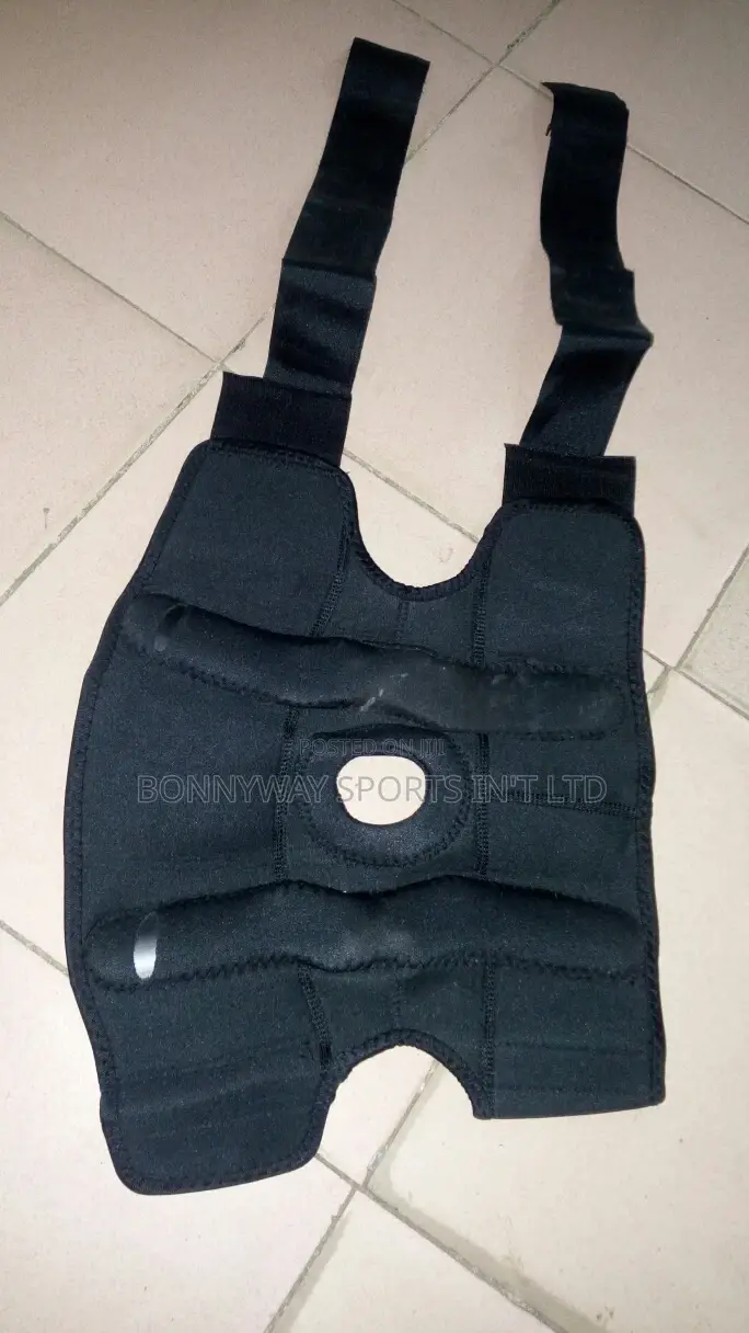 Original Adjustable Knee Brace With Plastic Inside