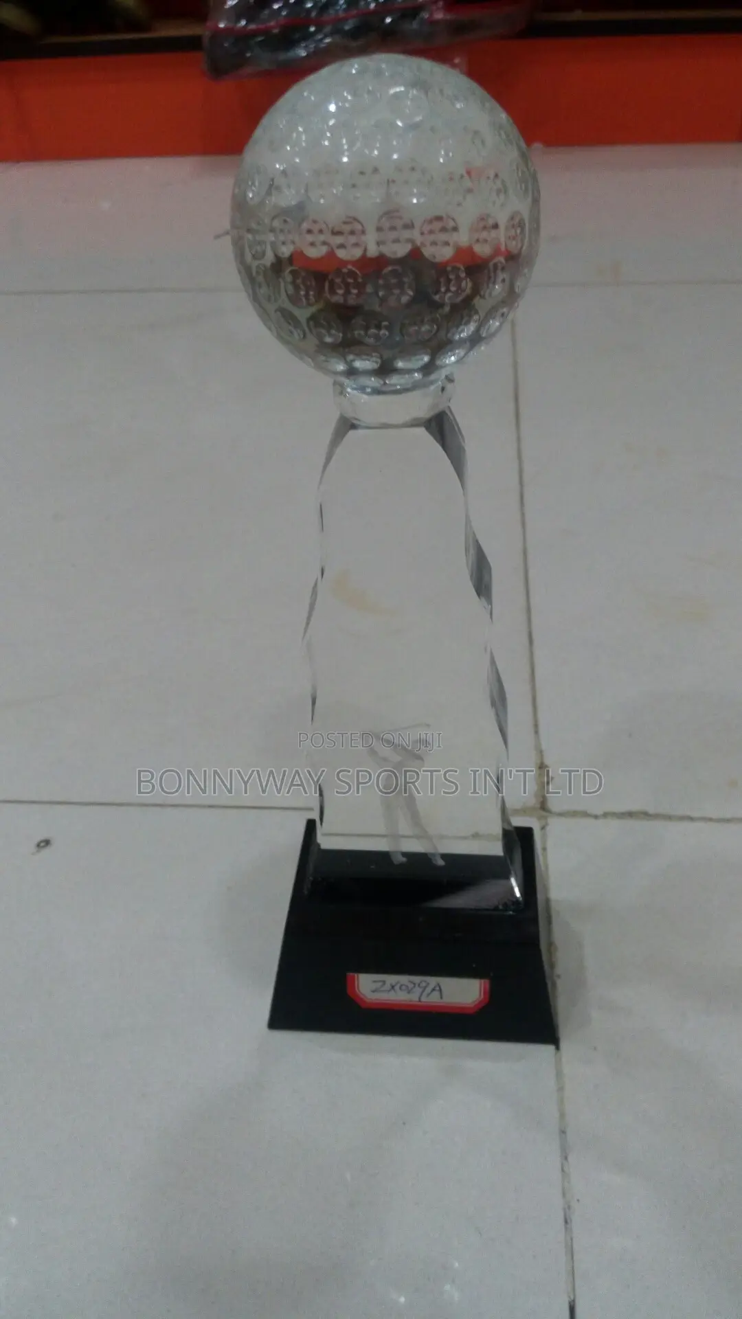 Newly Golf Award Logo
