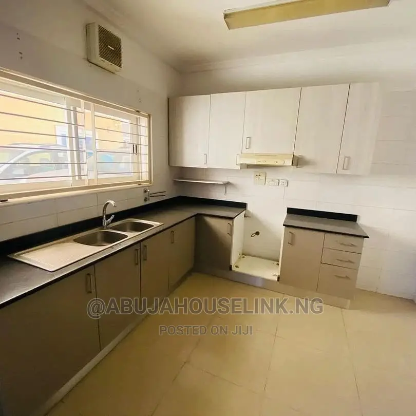 Furnished 4bdrm Duplex in Guzape District for sale