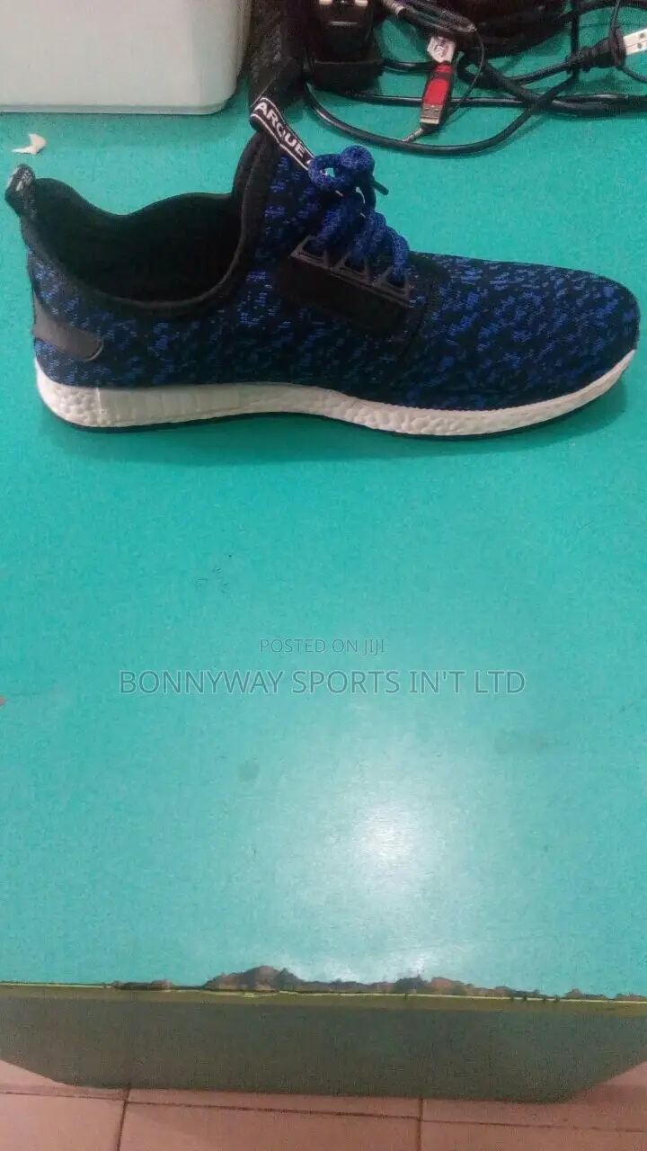 Fashion Sports Flat Canvas