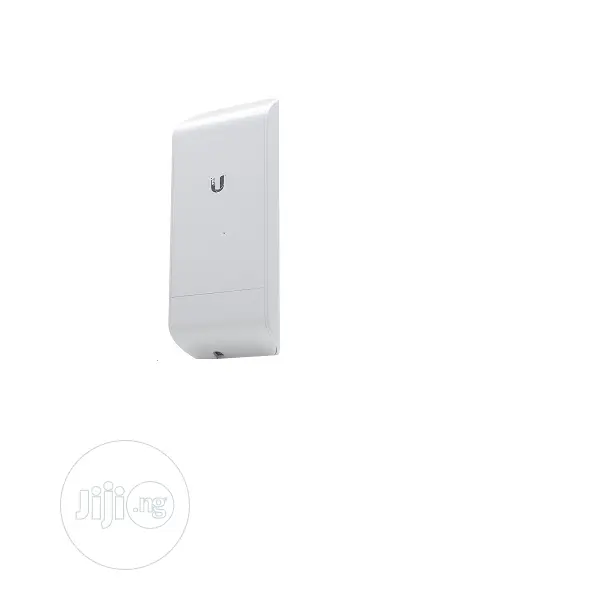 Ubiquiti Networks Nanostation Locom5 Indoor/Outdoor Airmax C