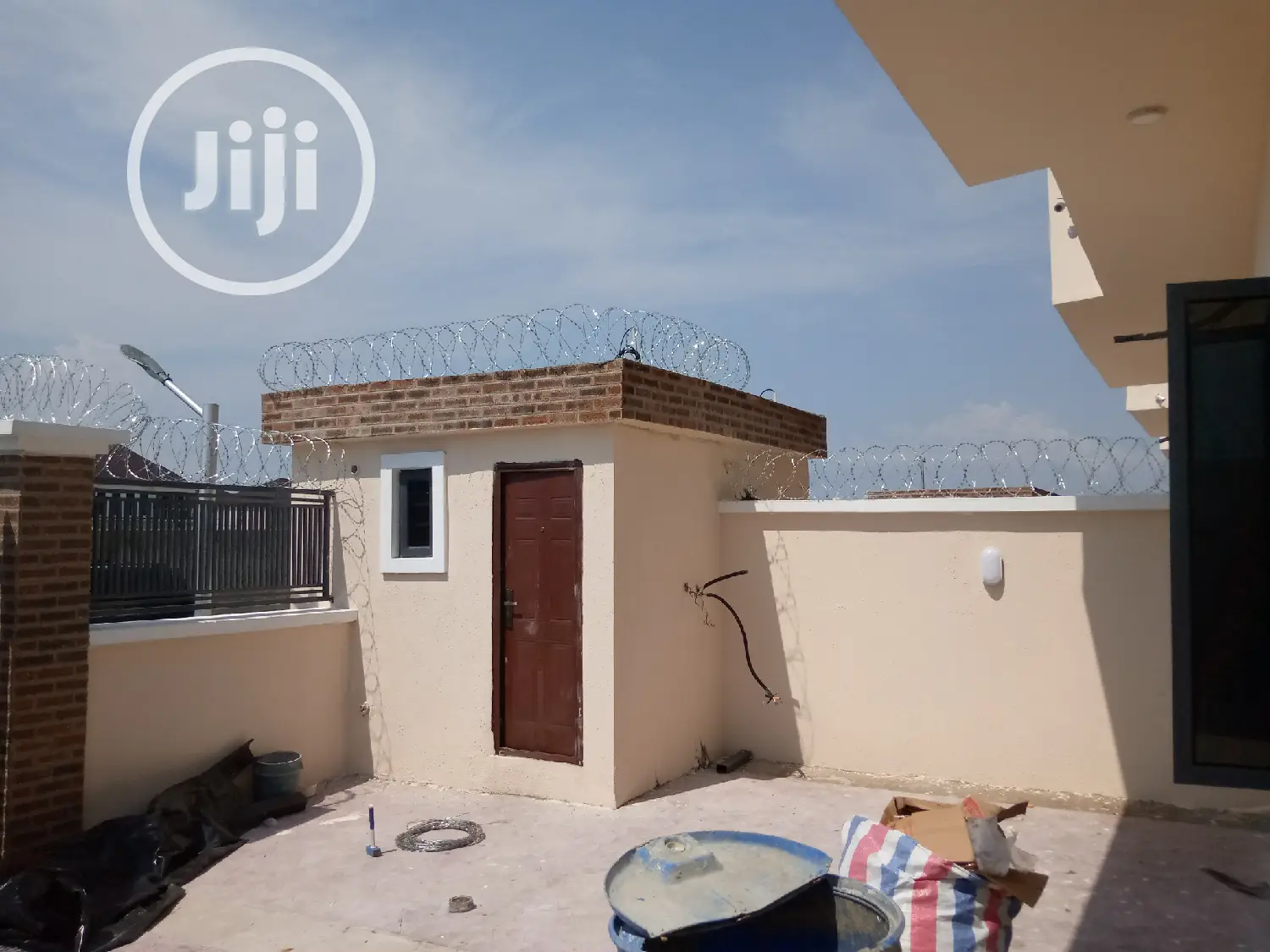 Security Fence; Electric Fence-Wire, Razor Wire Panel Mesh