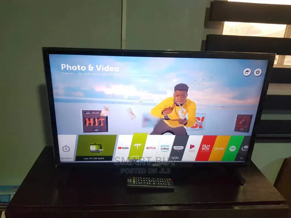 Lg 32 Inches Web O.S FHD Smart Tv