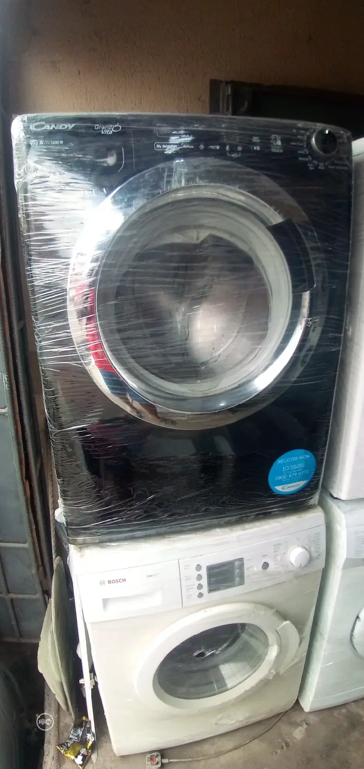 9kg Washing Machine for Sale. Neat and Working Perfectly