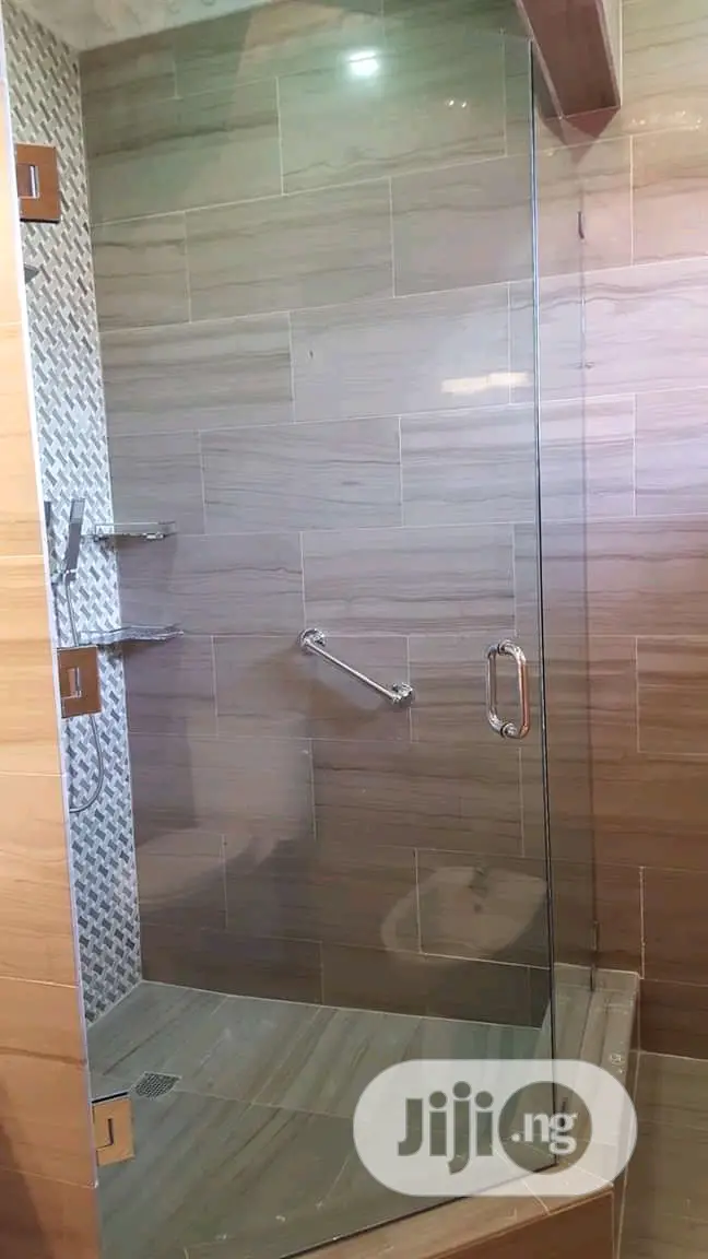 Shower Glass Cubicle @ Lugbe