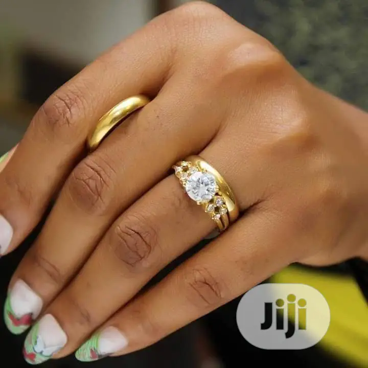 Rose Indiana Set of Wedding Ring 002 - Gold