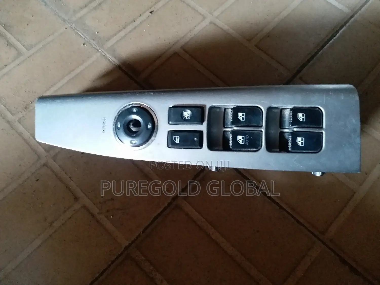 Pressing Botton for Toyota and Lexus Products Available.