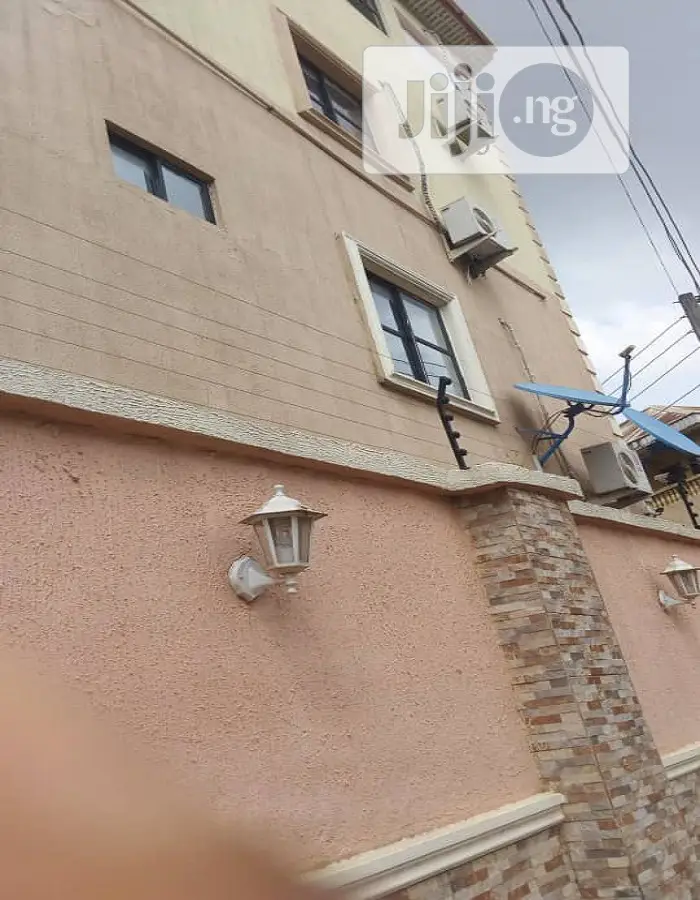 Electric Fence/Razorwire Installation