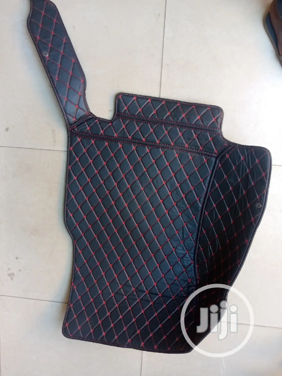 Custom Floor Mat for Toyota Land Cruiser
