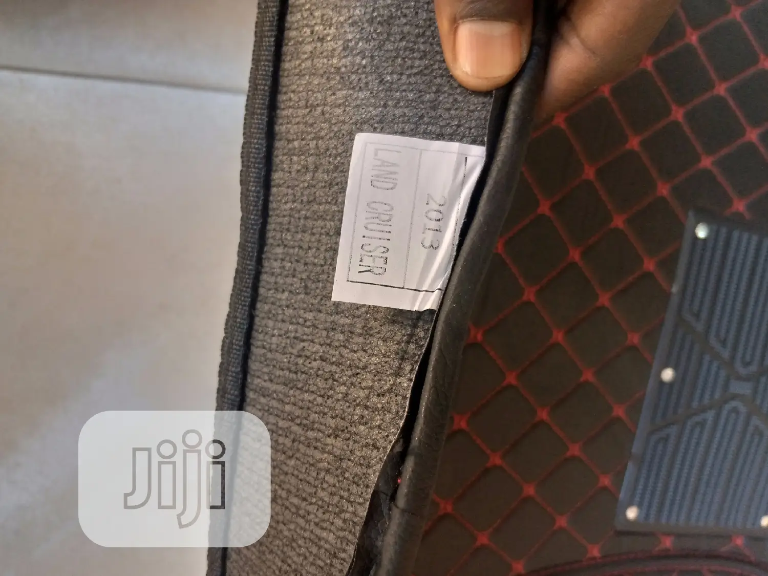 Custom Floor Mat for Toyota Land Cruiser