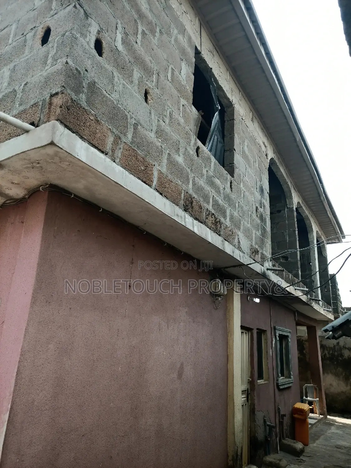 2bdrm Block of Flats in Ijegun Ikotun Lagos for sale