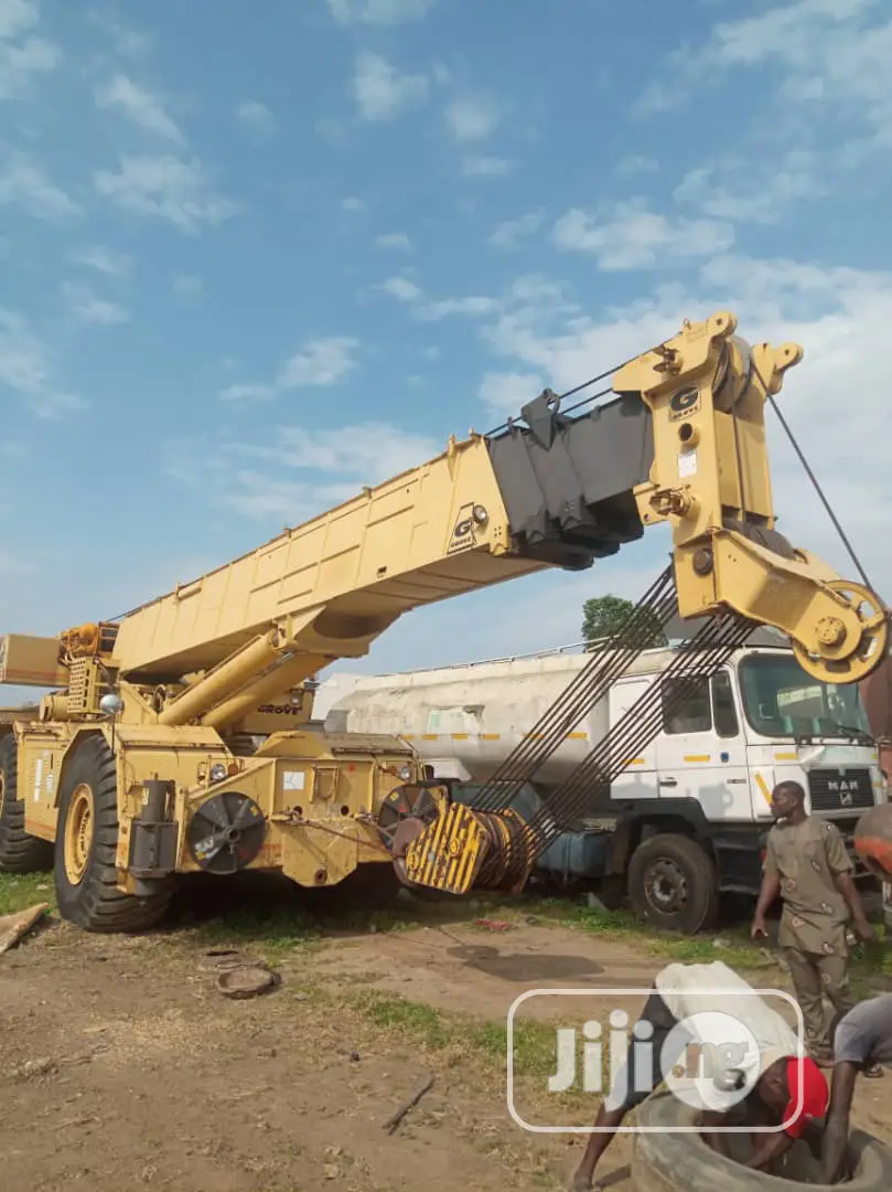 100tons 4x4 Grove Crane