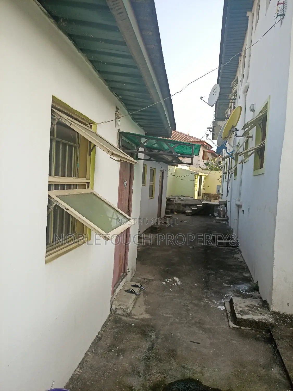 5bdrm Duplex in Coker Estate Shasha for sale