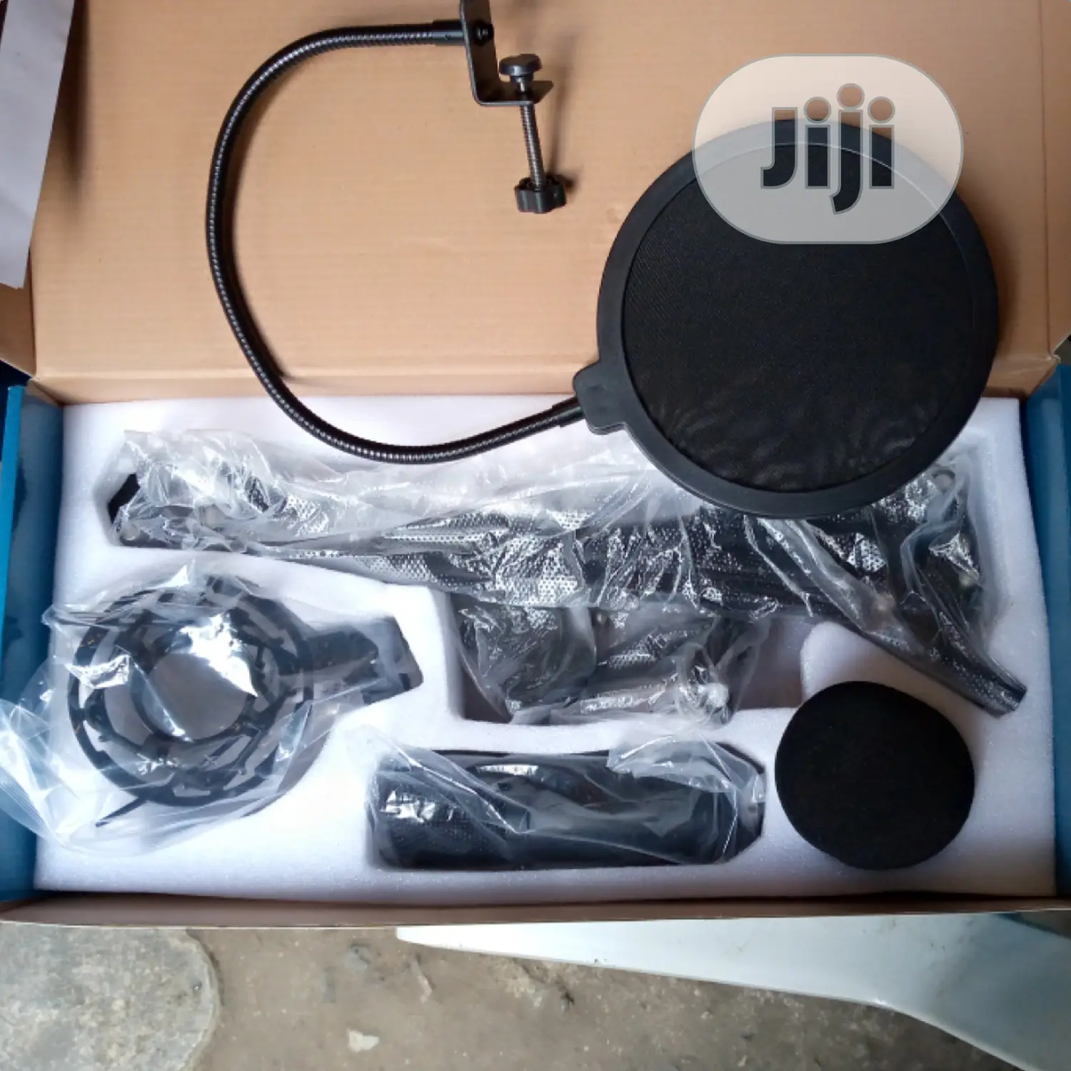 Complete USB Microphone