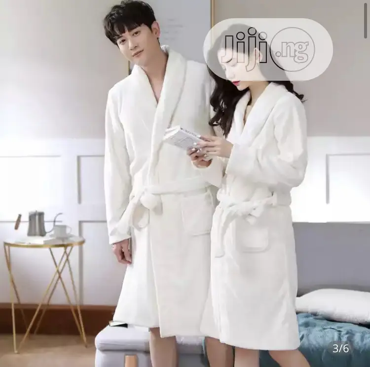 White Bathrobe (Top Quality Luxury)