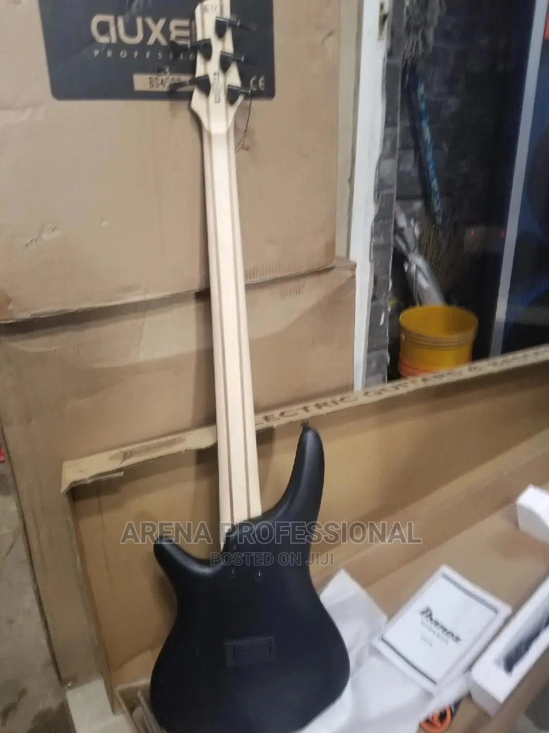 Ibanez Sr305 Active Bass Guitar