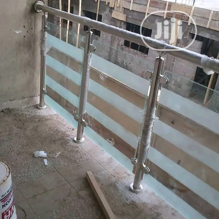 Stainless Handrailing Partitioned Frosted Lines