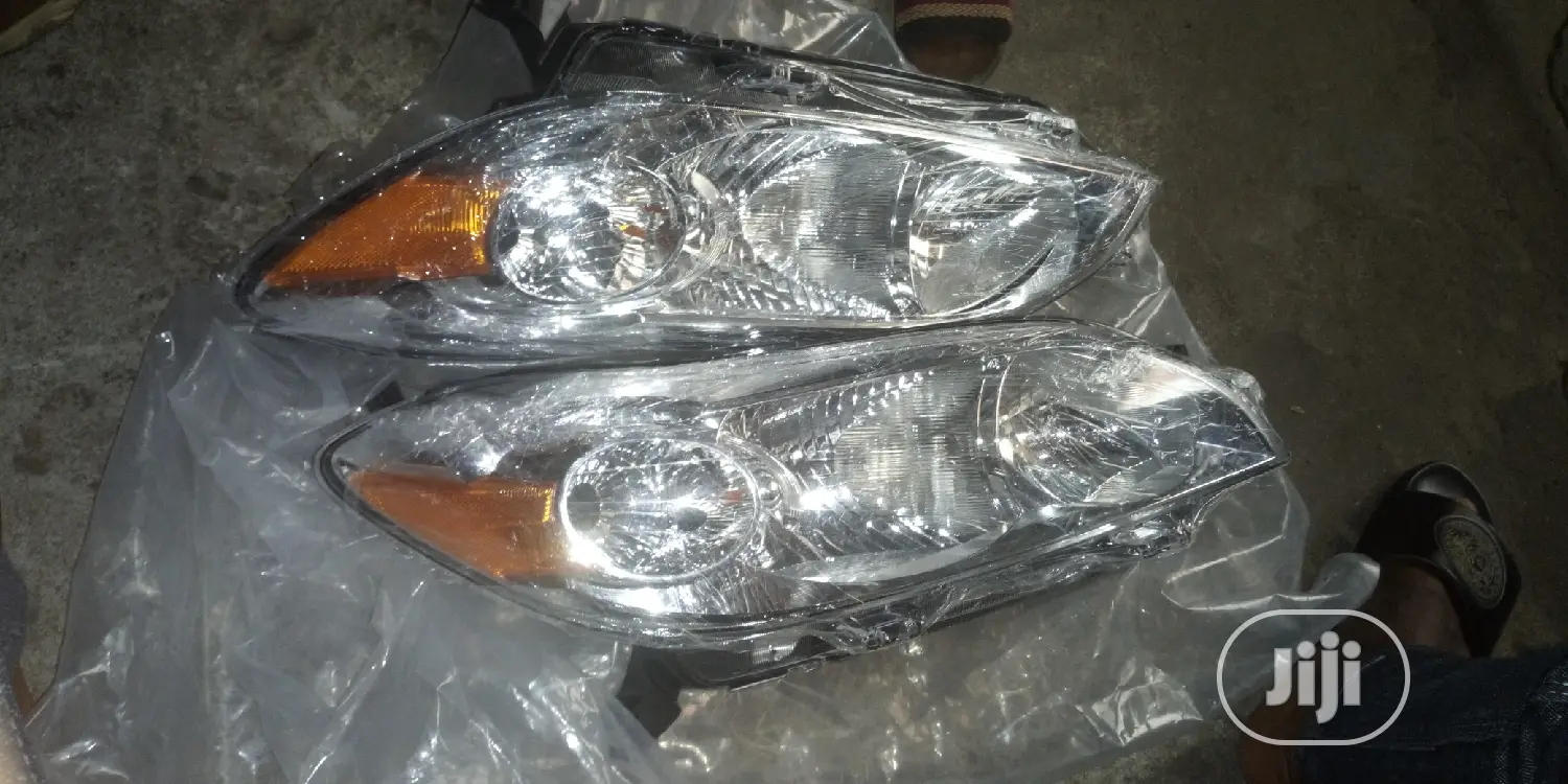 Head Lamp for Matrix 2009 Model