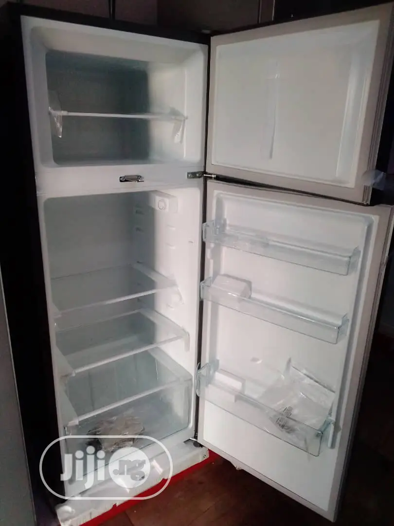 Hisense Double Door Refrigerator 182DR