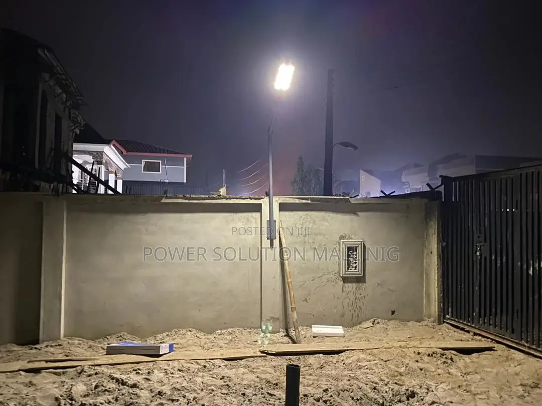 90 Watt Solar Street Light With the Hanger