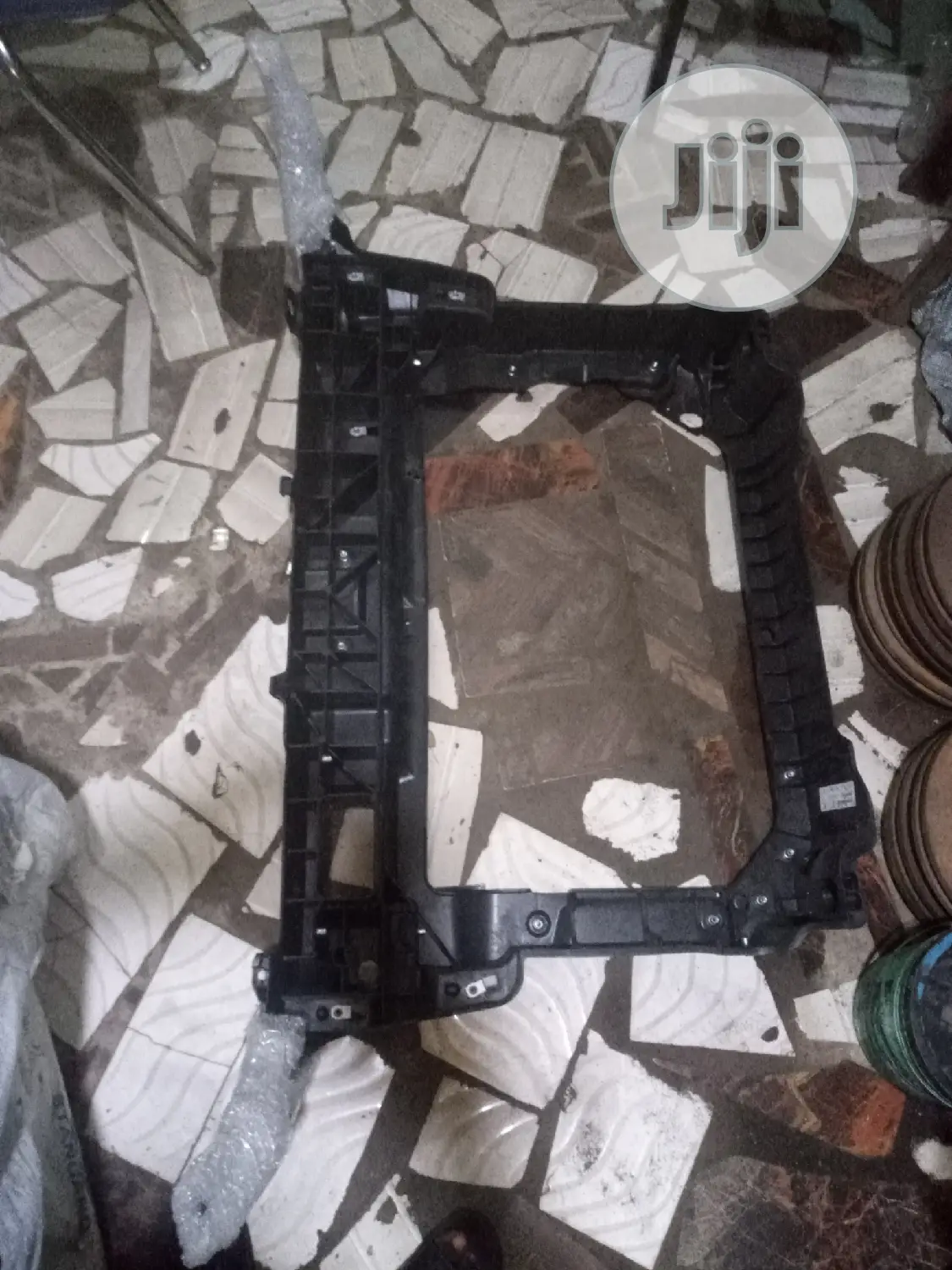 Radiator Support Ford Edge 2011-2014