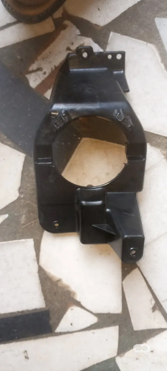 Fog Lamp Support Ford Explorer 2012