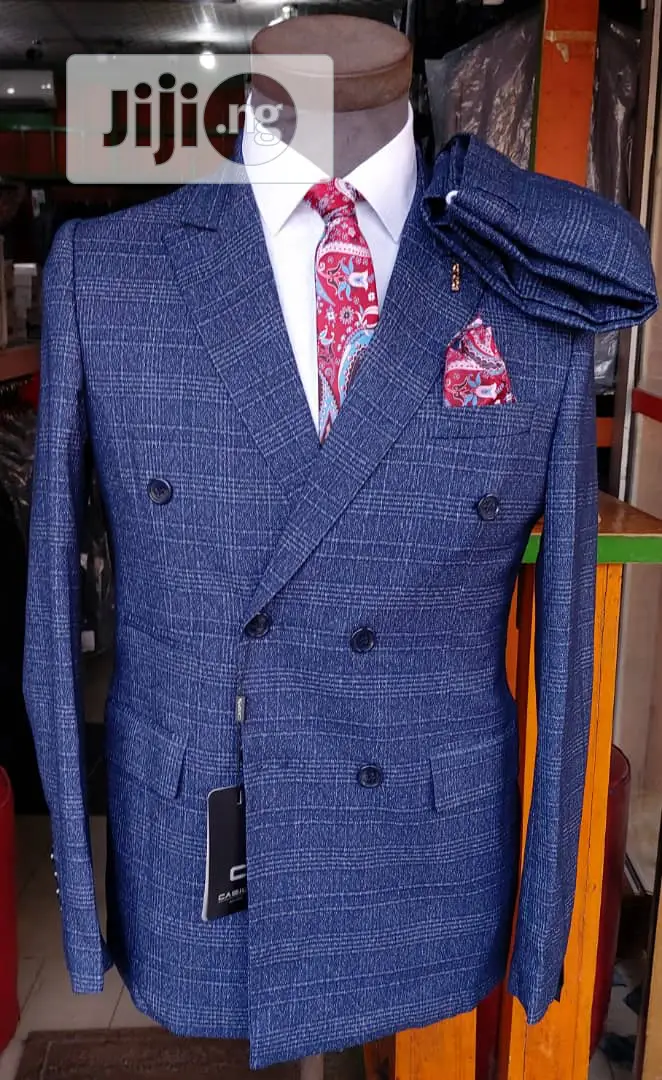 New Arrivals Double Breasted Men's Suit