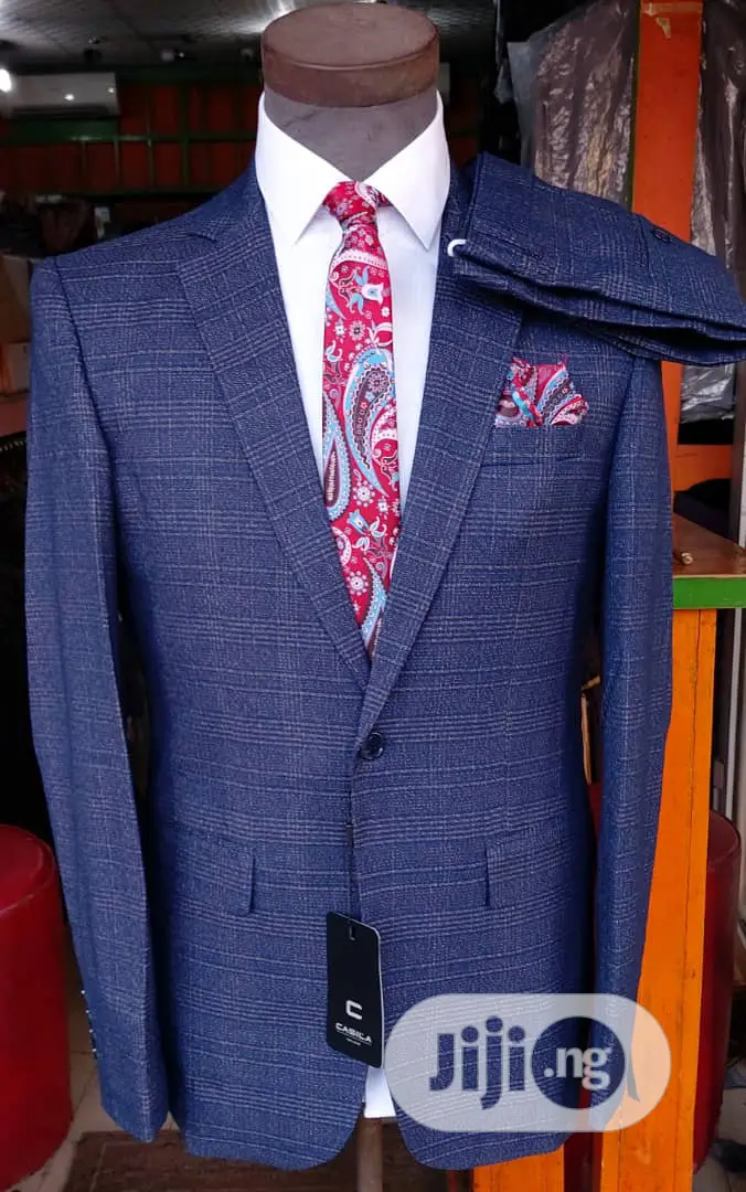 New Arrivals Sleek Pattern Suit for Real Men