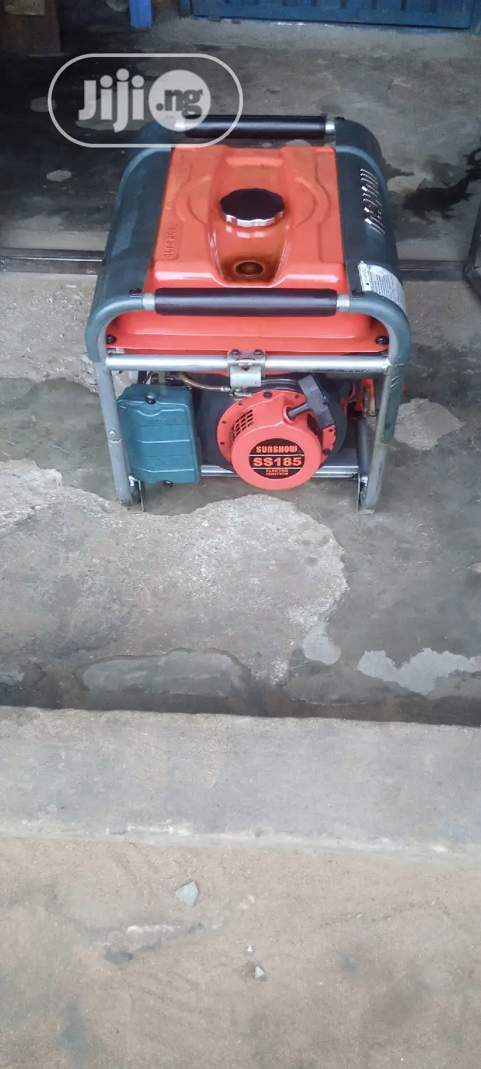 3 Months Old So New 3.5KVA SUNSHOW SS3600E Copper Generator