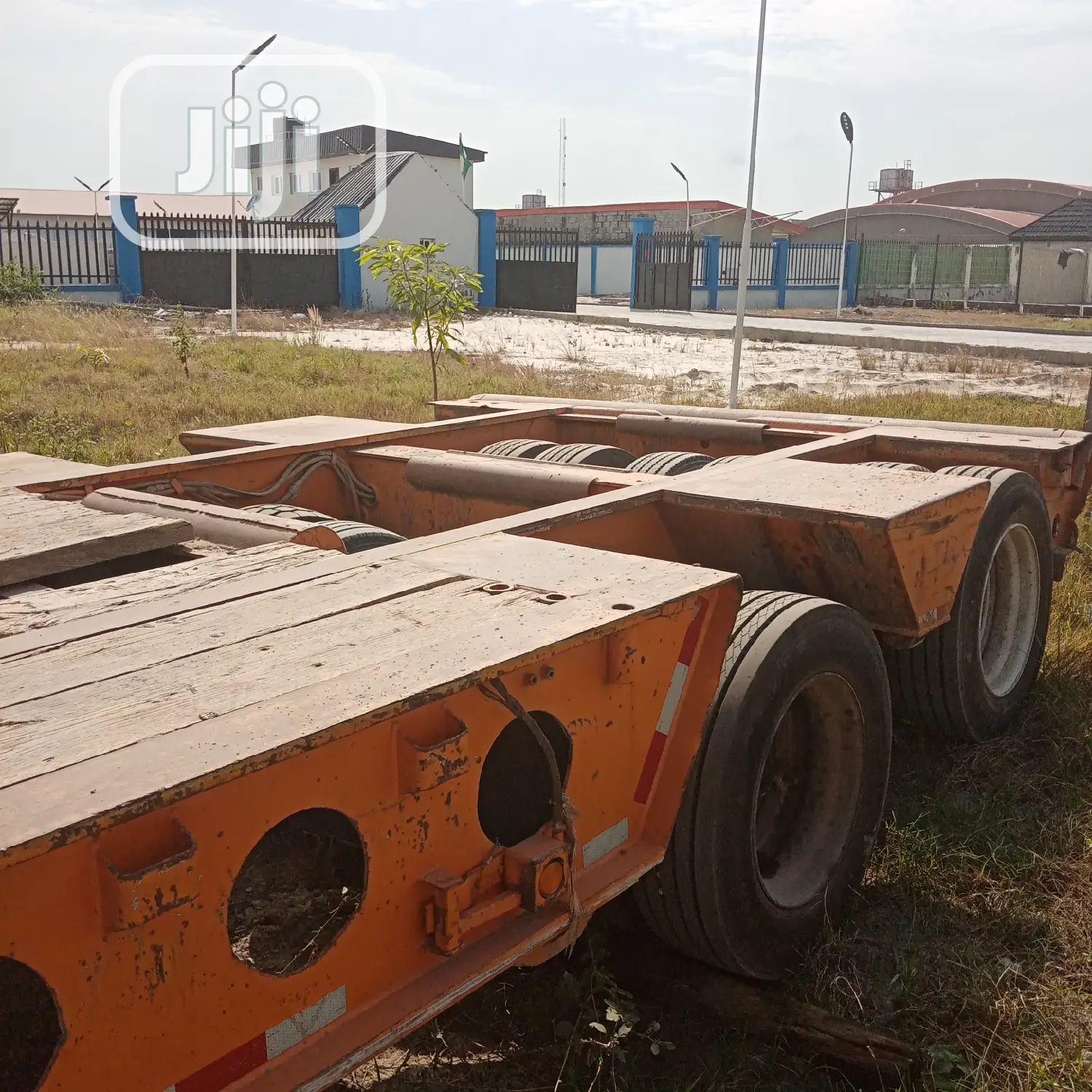 150 Tons Front Loader Lowbed