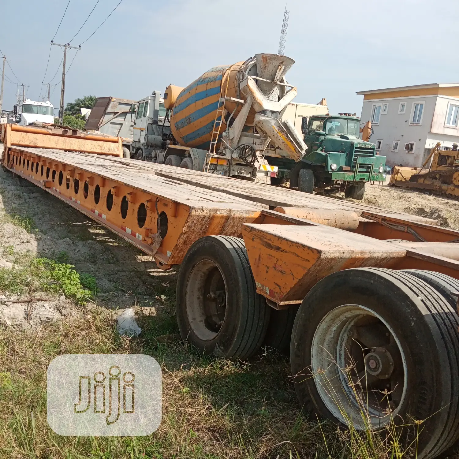 150 Tons Front Loader Lowbed