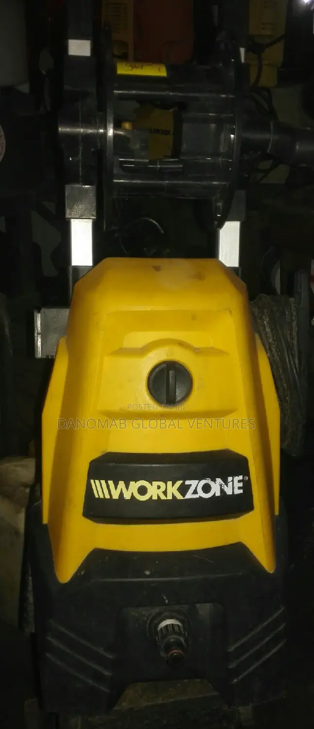England Workzone High Pressure Washer With Detergent Tank