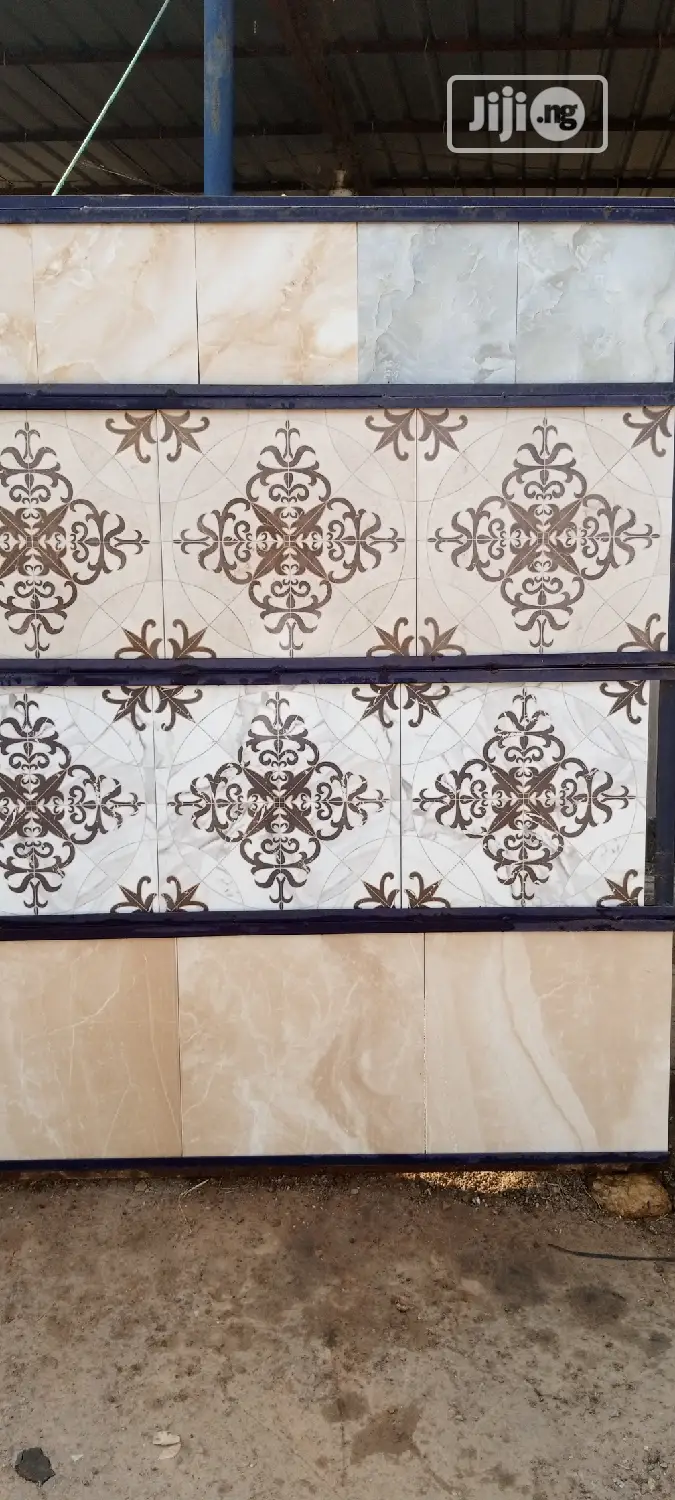 New High Quality Spanish 45*45 Tiles