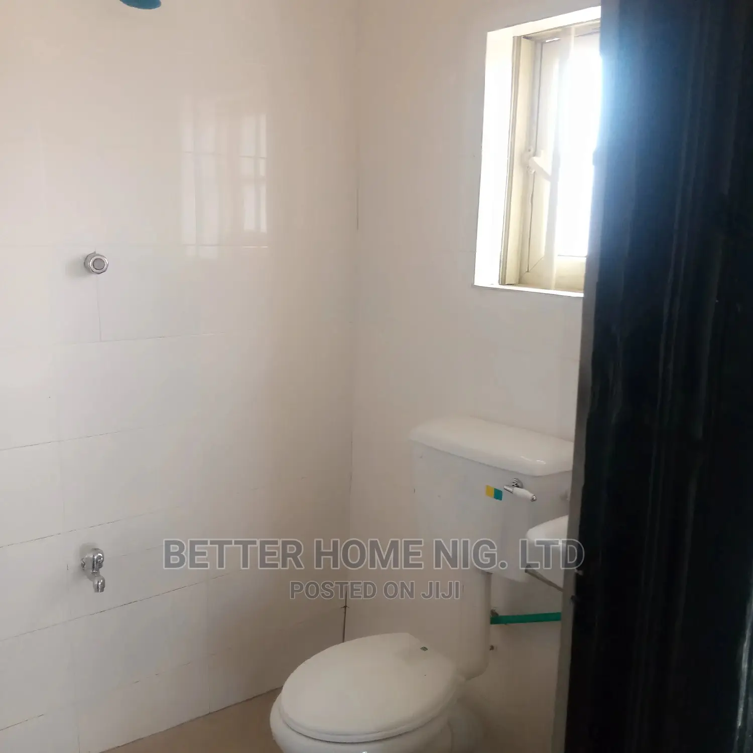 Furnished 3bdrm Apartment in Ireakari Estate, Oluyole for rent