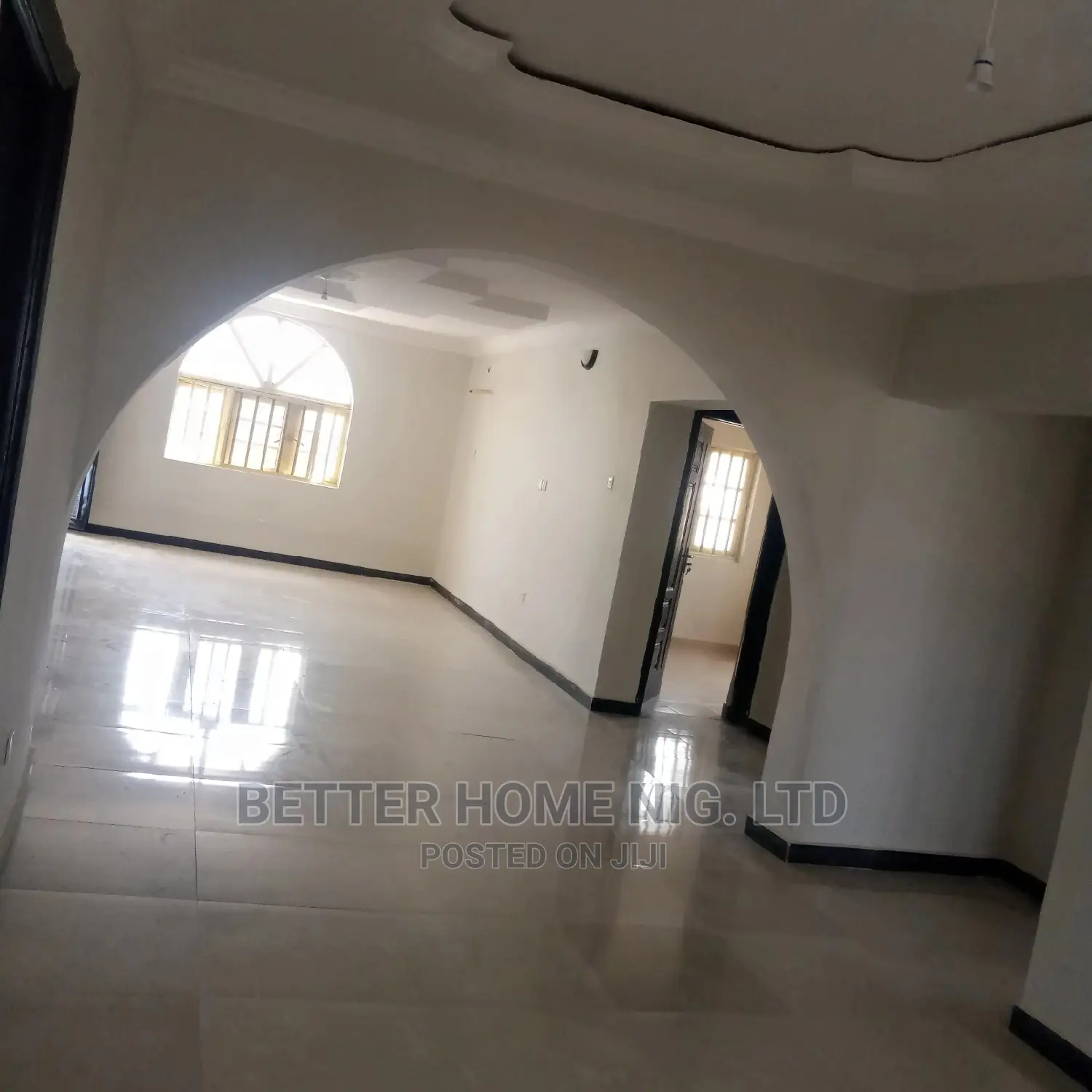 Furnished 3bdrm Apartment in Ireakari Estate, Oluyole for rent