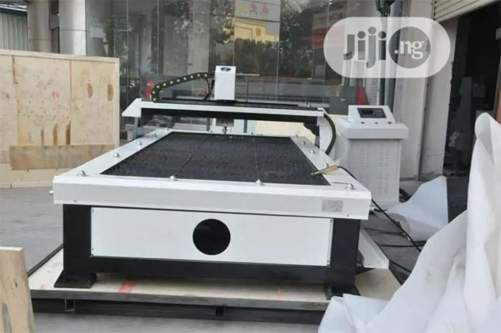 Industrial Plasma Laser Cutting Machine With 100A