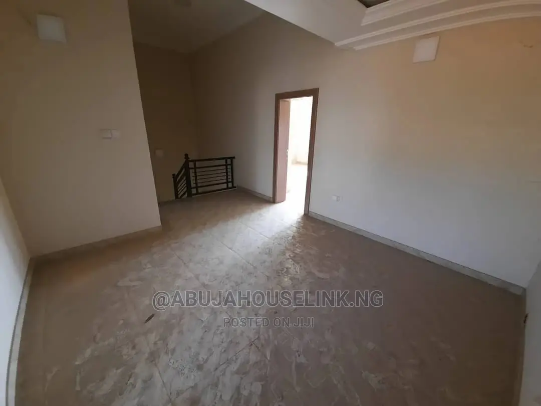 Furnished 4bdrm Duplex in Katampe for sale