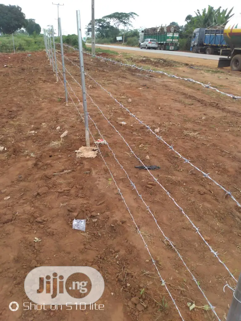 Mesh; Chainlink, Barb-Wire