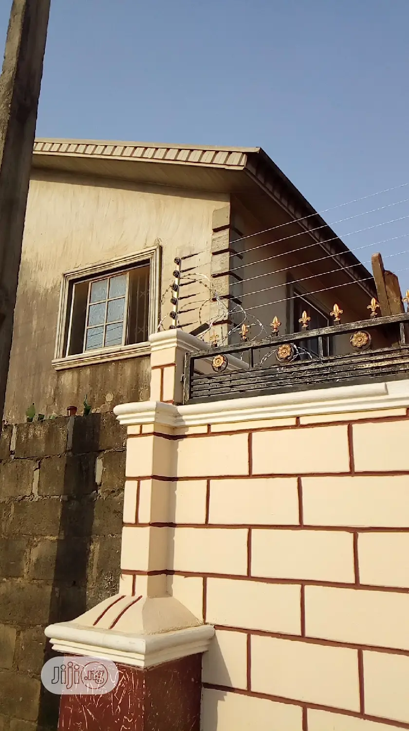 Electric Fence/Razorwire Installation