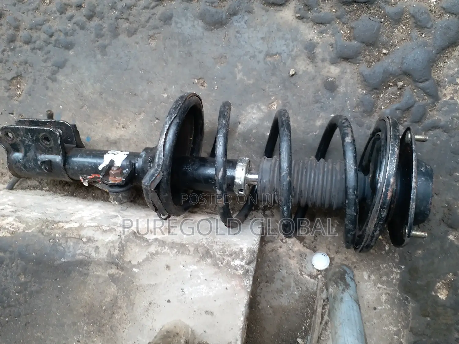 Santafe 2005 Model Shock Absorber