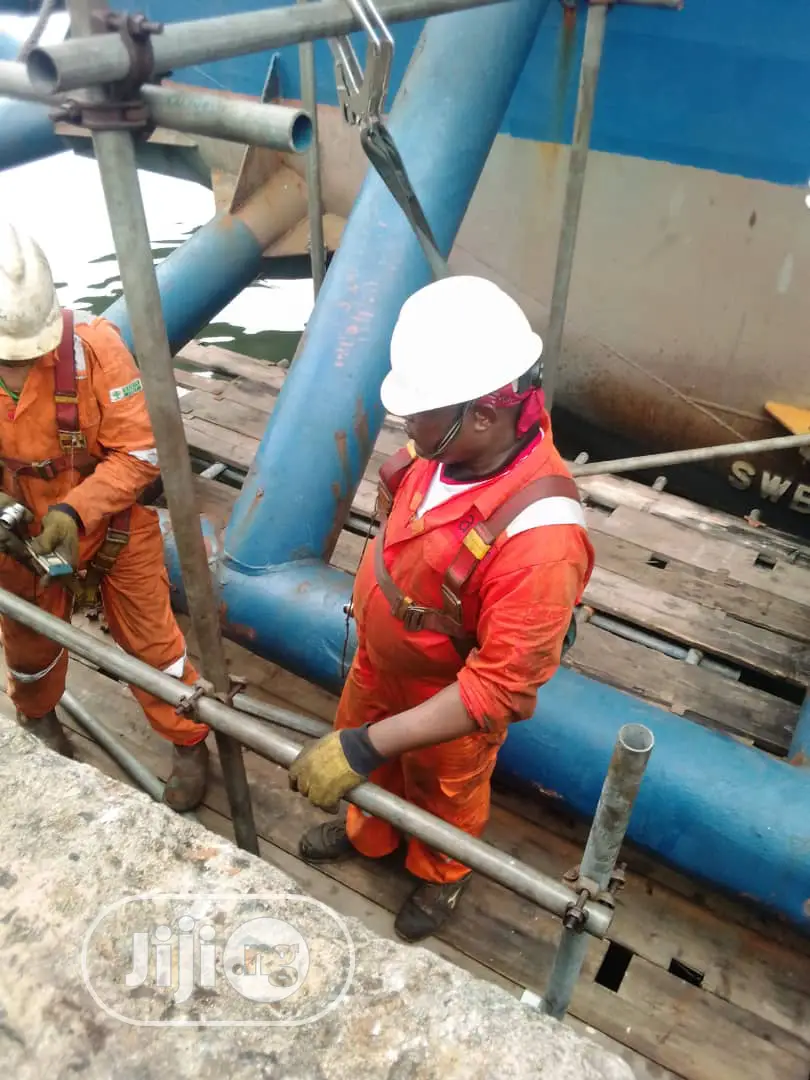 Grit/Sand/Hydro Blasting /Marine Painting/Scarfolding Services.