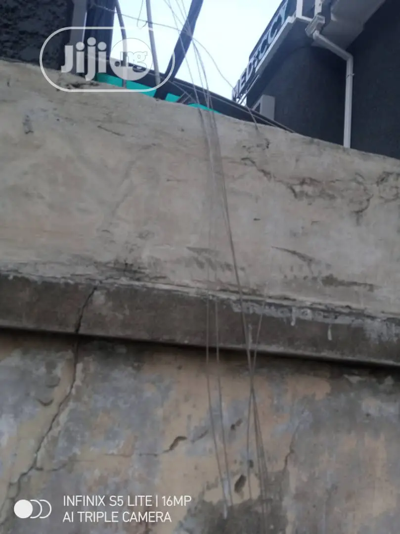 Professional; Maintenance Installation Of Electric Fence