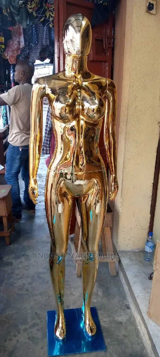 Size 10 Big Breast Gold Chrome Display MANNEQUINS