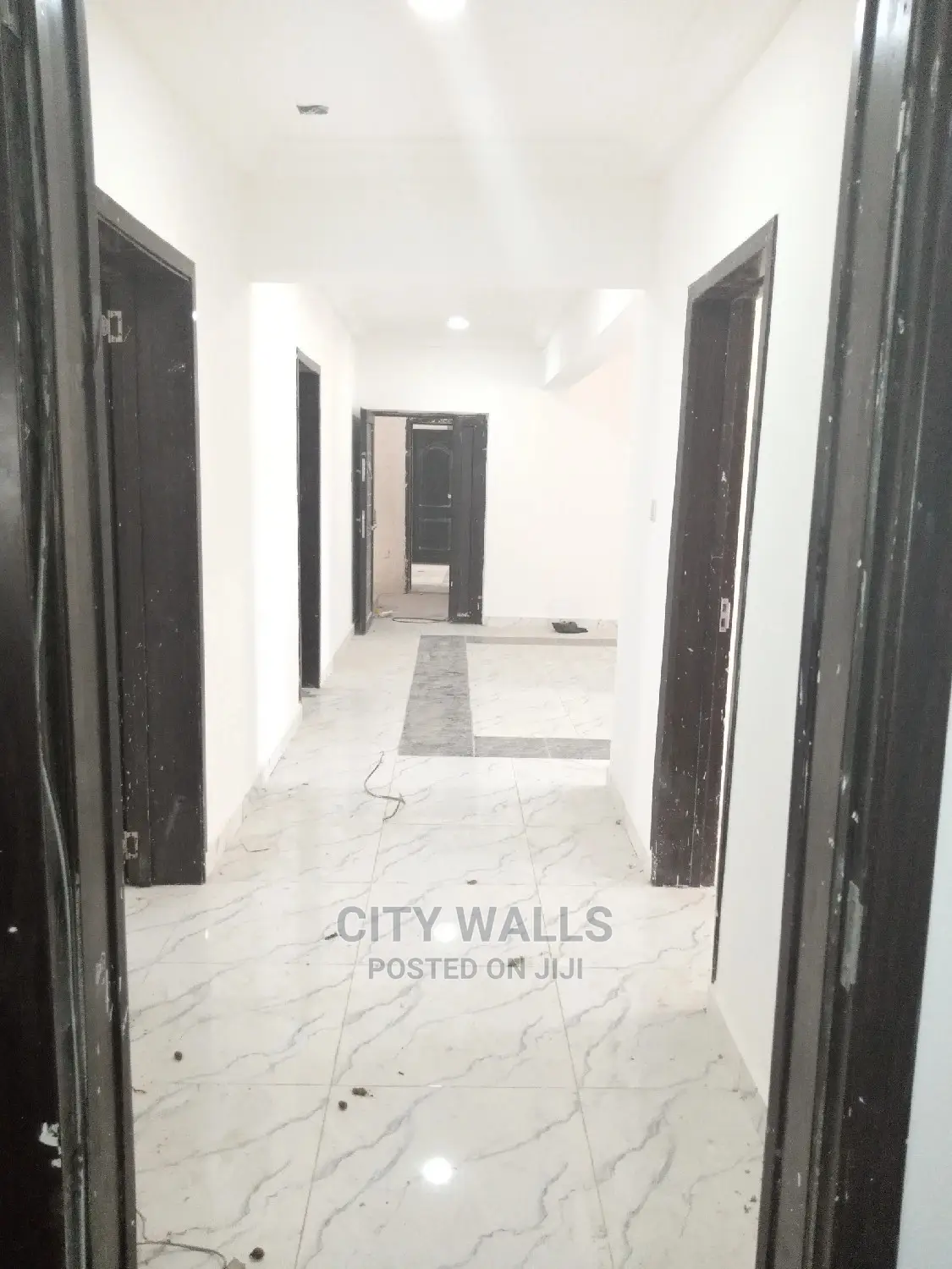 3bdrm Apartment in Osapa london for rent