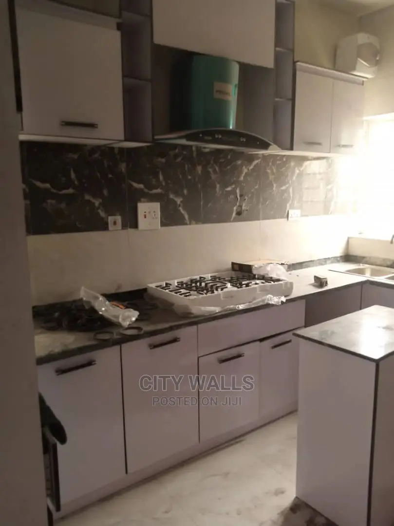 4bdrm Duplex in Ikota Gra for rent