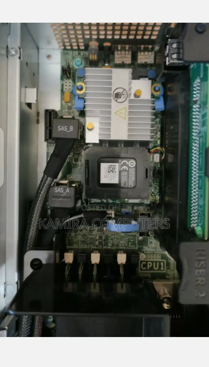 Server Dell PowerEdge R740 32GB Intel Xeon HDD 2T