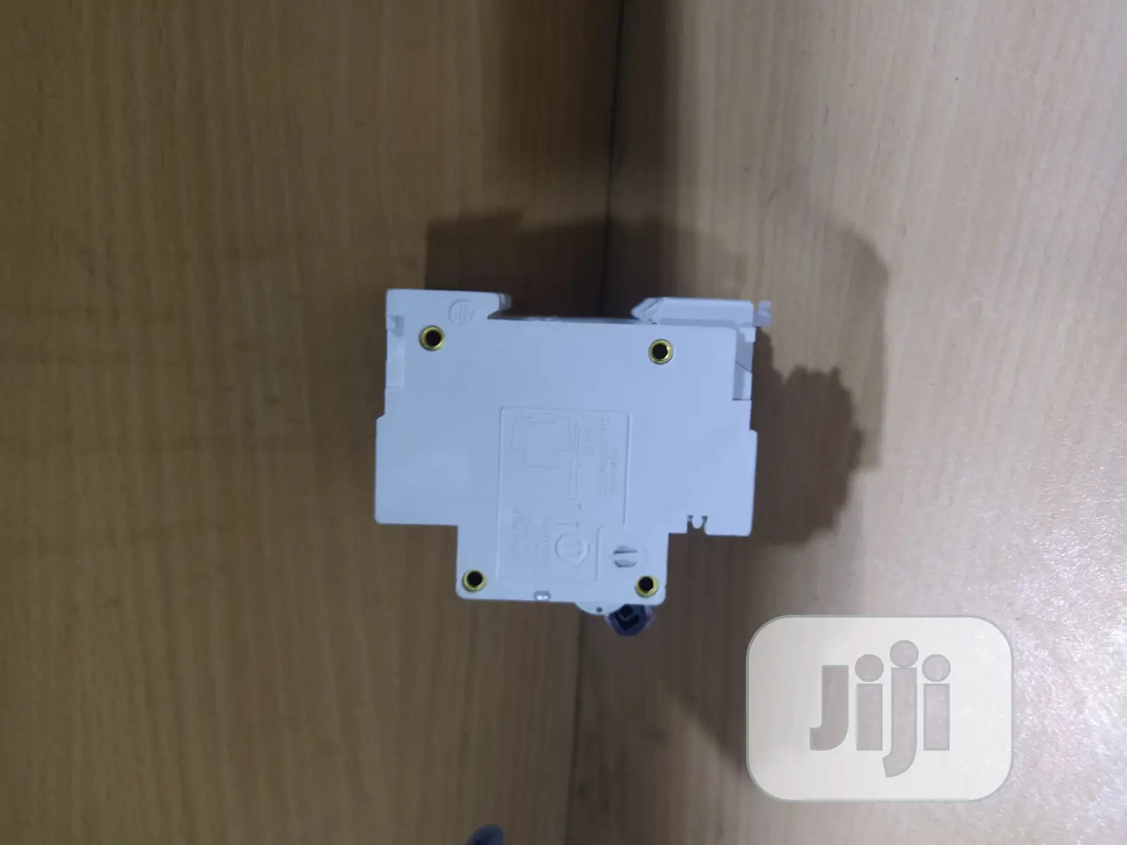 AC Mini Circuirt Breaker 32A