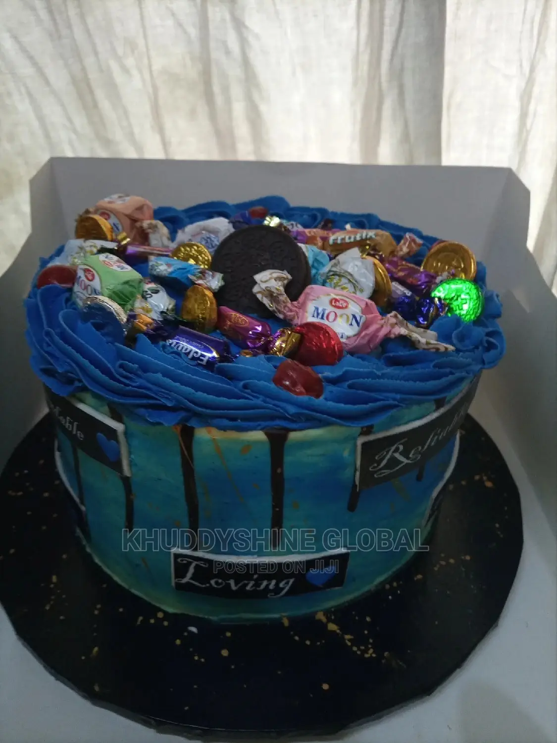 Lovers Birthday Cake